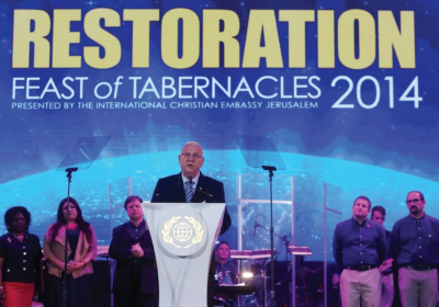 PRESIDENT REUVEN RIVLIN speaks at the Feast of Tabernacles Israeli guest night event, held at the Payis Arena in the capital yesterday.. (photo credit:MARC ISRAEL SELLEM/THE JERUSALEM POST)