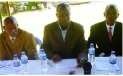 Pastor Crodward Edwar (centre) at a press conference about the Bukoba murder Courtesy of Harakati News blog.